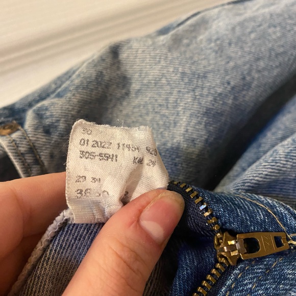 90’s Vintage Lee High-Waisted Acid Wash Mom Jeans 27 W— Grunge Retro Denim - Picture 9 of 12